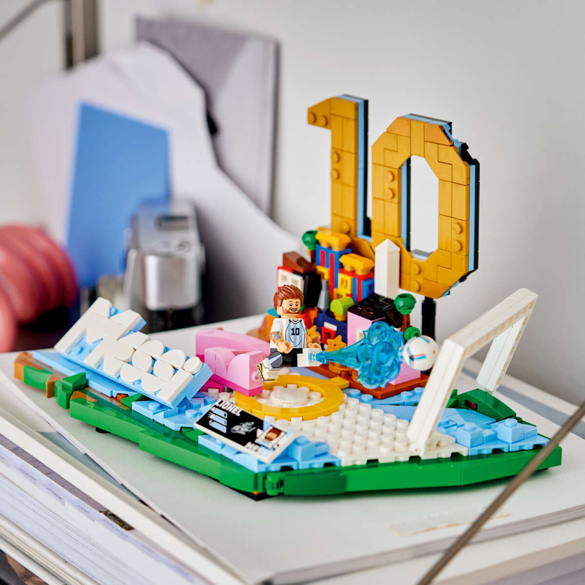 LEGO® Editions Football Lionel Messi – fotball-høydepunkter 43011