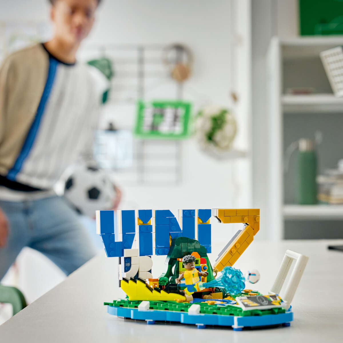 LEGO® Editions Football Vini Jr. – fotball-høydepunkter 43027