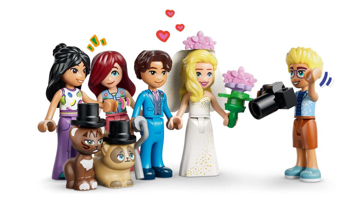 LEGO® Friends Heartlake Citys Grand Hotell 42704