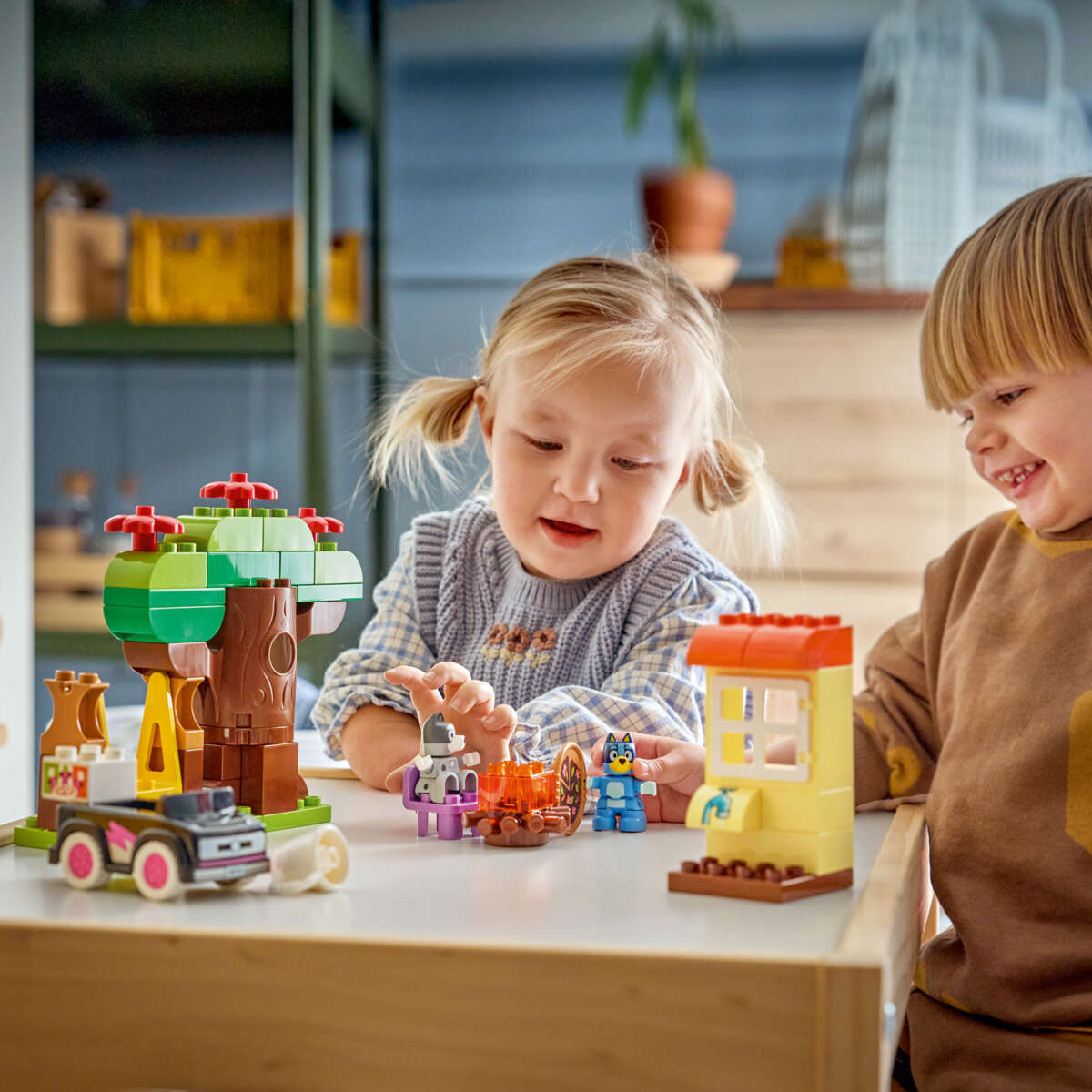 LEGO® DUPLO® Pizzajenter med Muffin og Bluey 10469