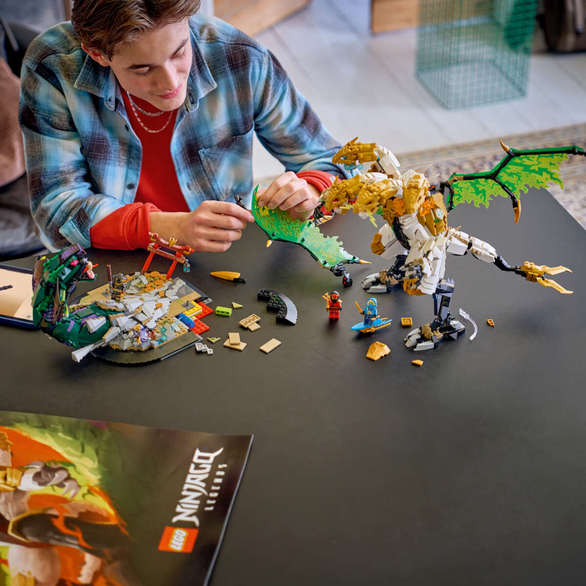 LEGO® NINJAGO® Ultra-dragen i kamp 71872