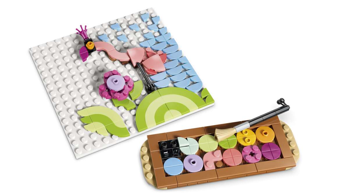 LEGO® Creator 3-i-1 Dekorativt blomstermaleri 31390