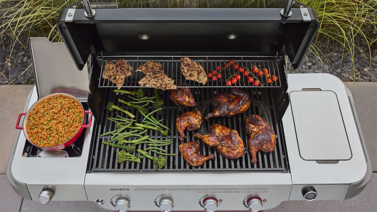 Weber Genesis EP-435W gassgrill