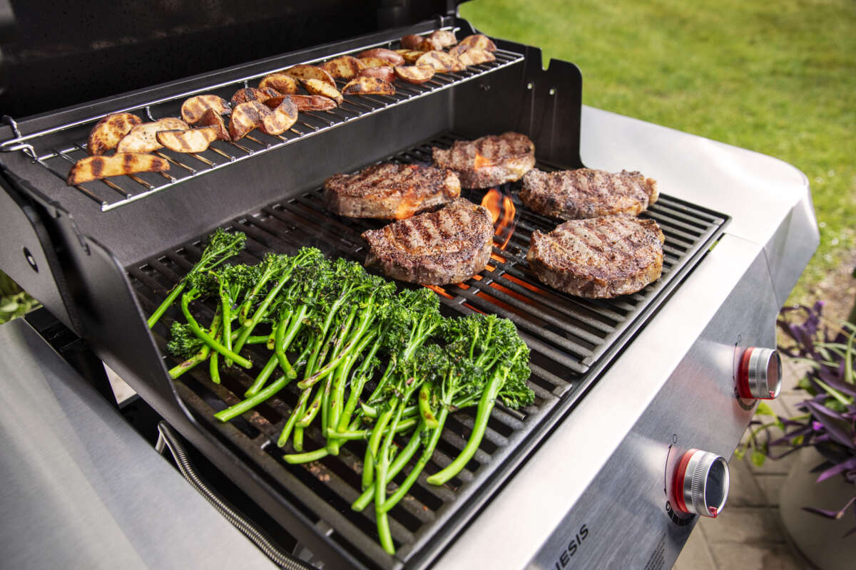 Weber Genesis E-315 gassgrill