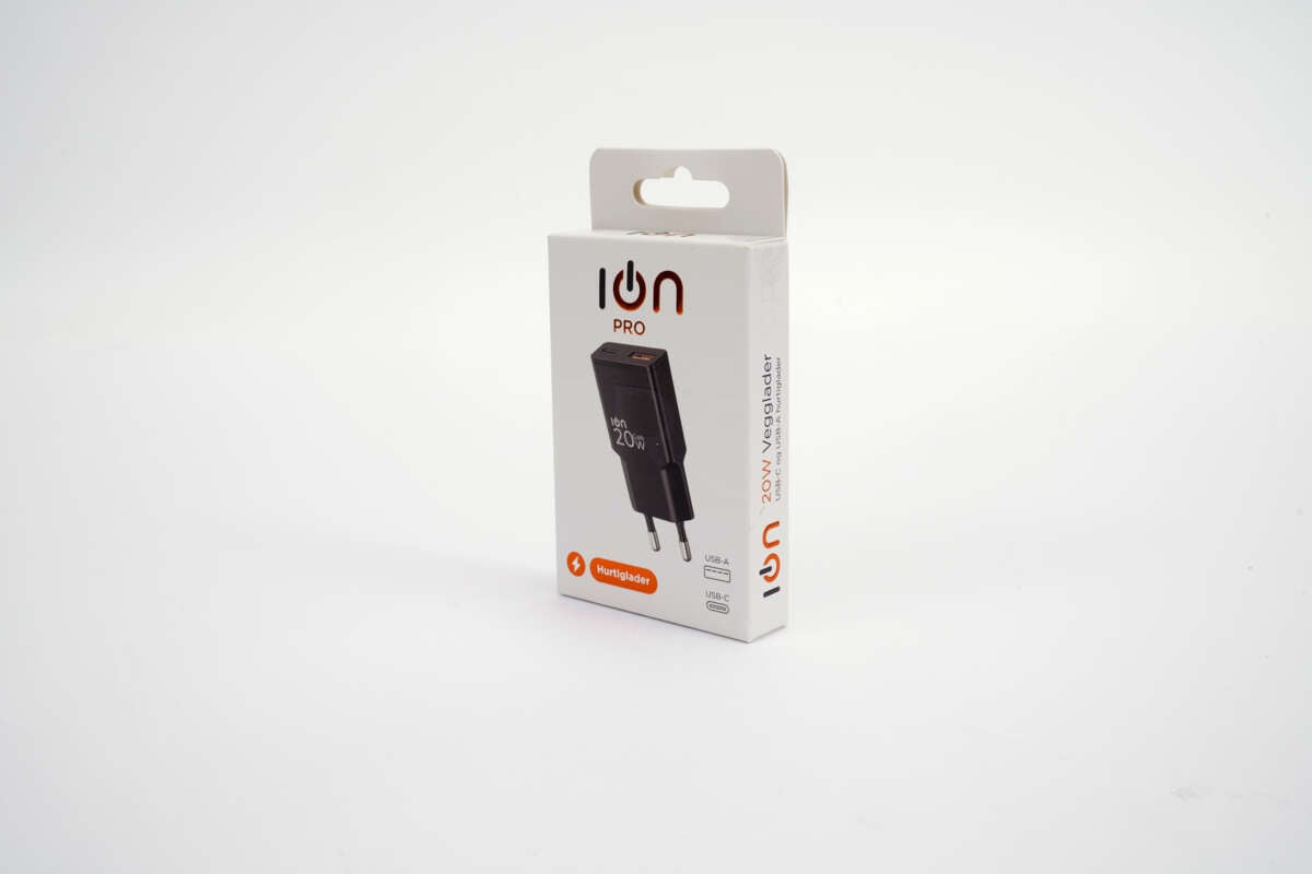 ION Pro UC127 PRO B 20W vegglader USB-C/USB-A