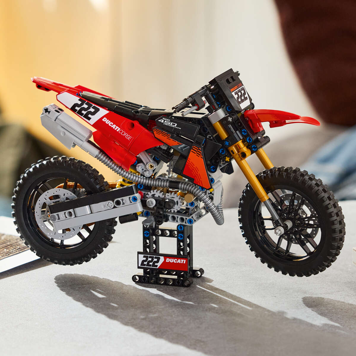 LEGO® Technic Ducati Desmo450 MX Factory-motorsykkel 42238