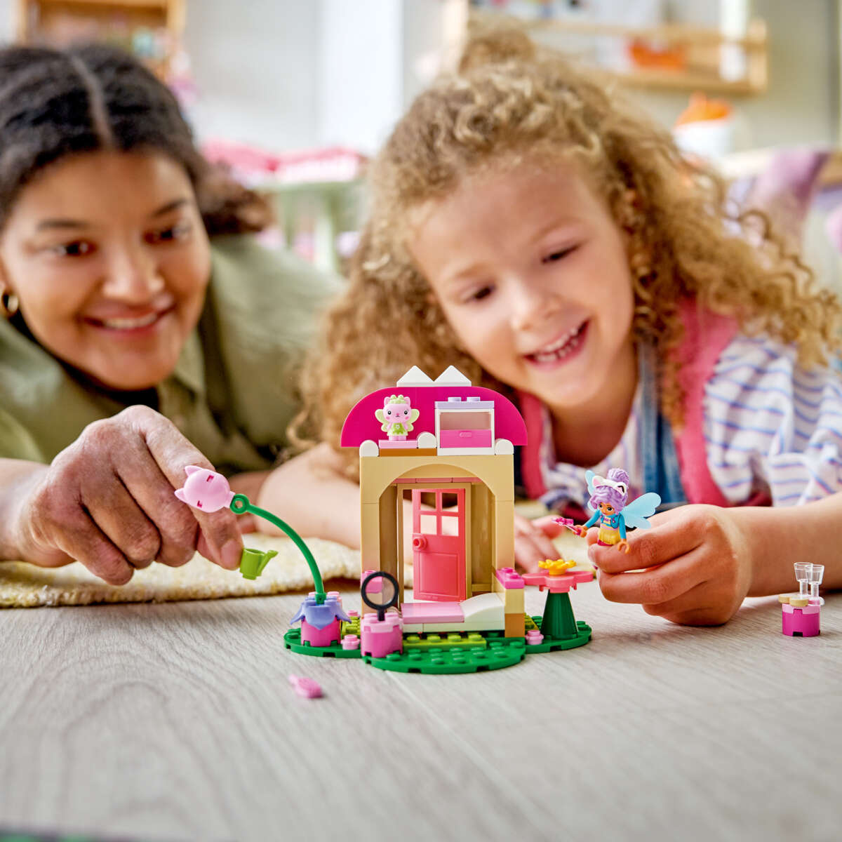 LEGO® Gabbys dukkehus Kattealvs hus og hage 11212
