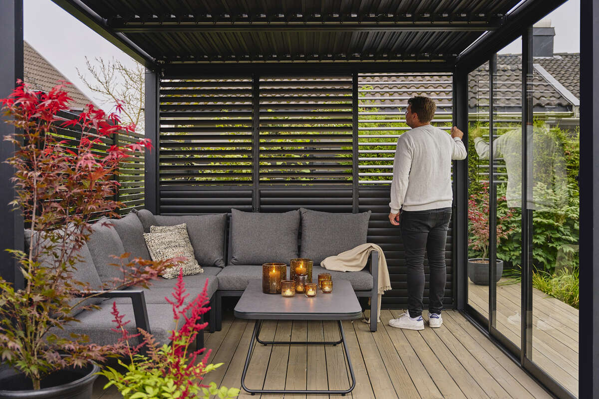 Krifon Stavern pergola skyvedør i glass