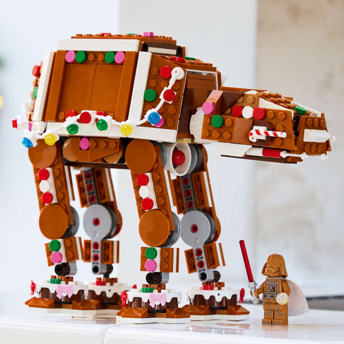 LEGO® Star Wars™ Pepperkakeversjon av AT-AT™ Walker 40806