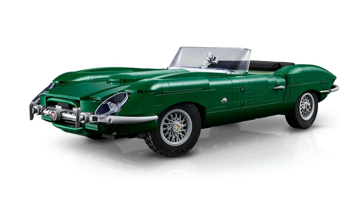 LEGO® Icons Jaguar E-type 11381