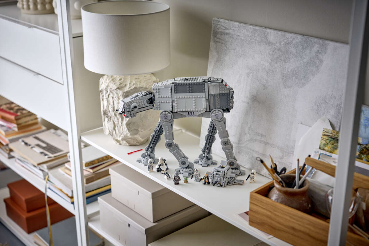 LEGO® Star Wars™ Imperial Remnant AT-AT med INT-4 75454