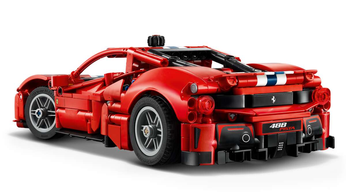 LEGO® Technic Ferrari 488 PISTA-bil 42235