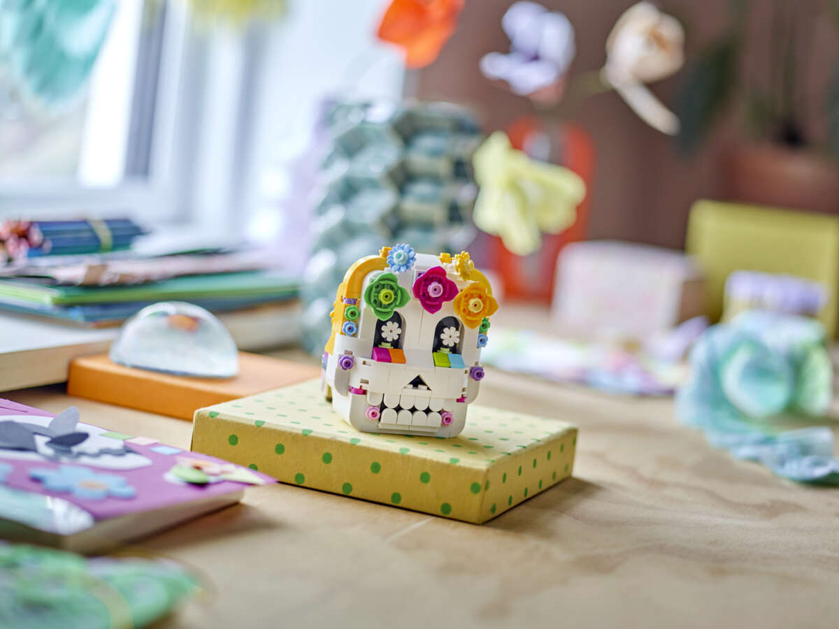 LEGO® De dødes alter Día De Los Muertos-hodeskalledekor 40811
