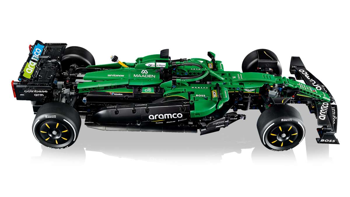 LEGO® Technic Aston Martin Aramco AMR25 F1®-bil 42240