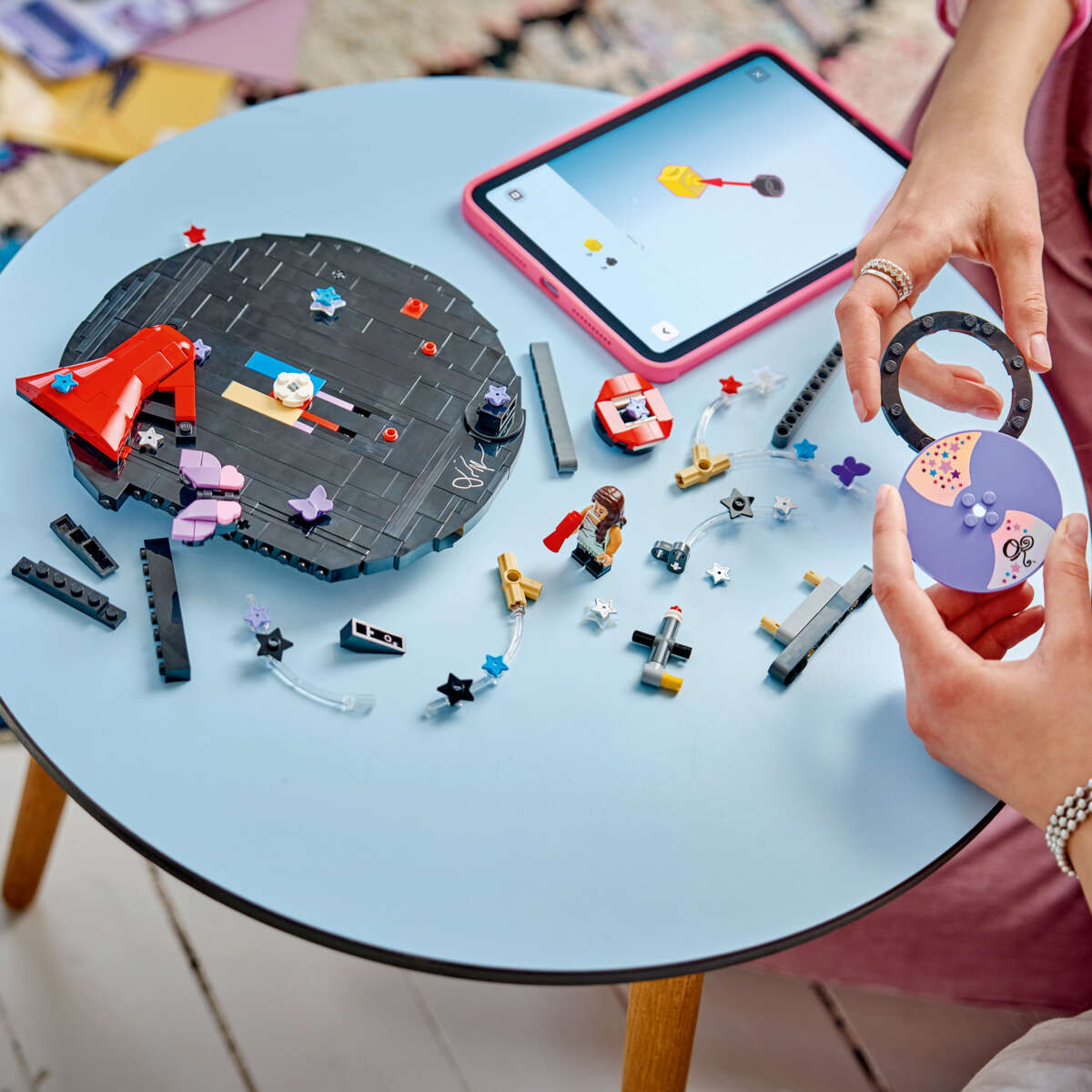 LEGO® Editions Olivia Rodrigos vinylplate 43028