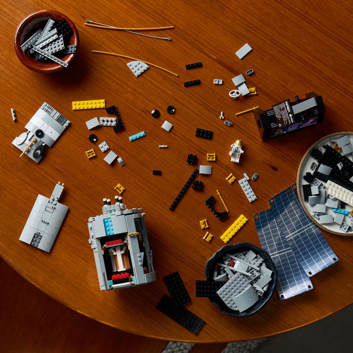 LEGO® Icons Hubble-romteleskopet 11382