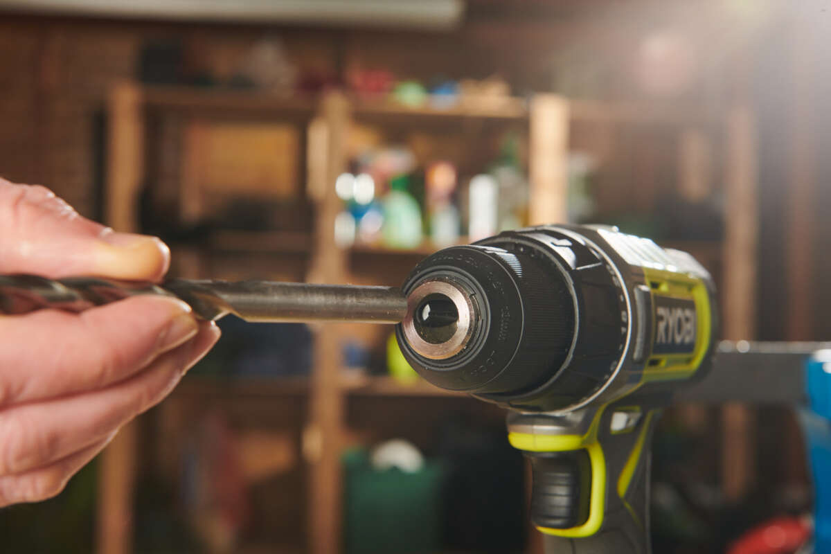 Ryobi ONE+ RDD18-140TA17 bor/skrutrekker sett m/batteri