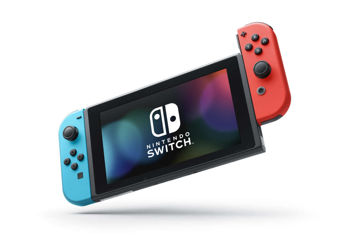 Nintendo Switch™ konsoll + Mario Kart 8 Deluxe Bundle