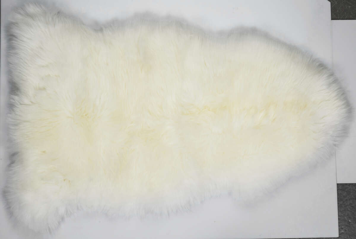 Lammeskinn hvit