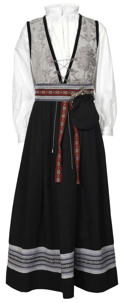Solveig festdrakt dame