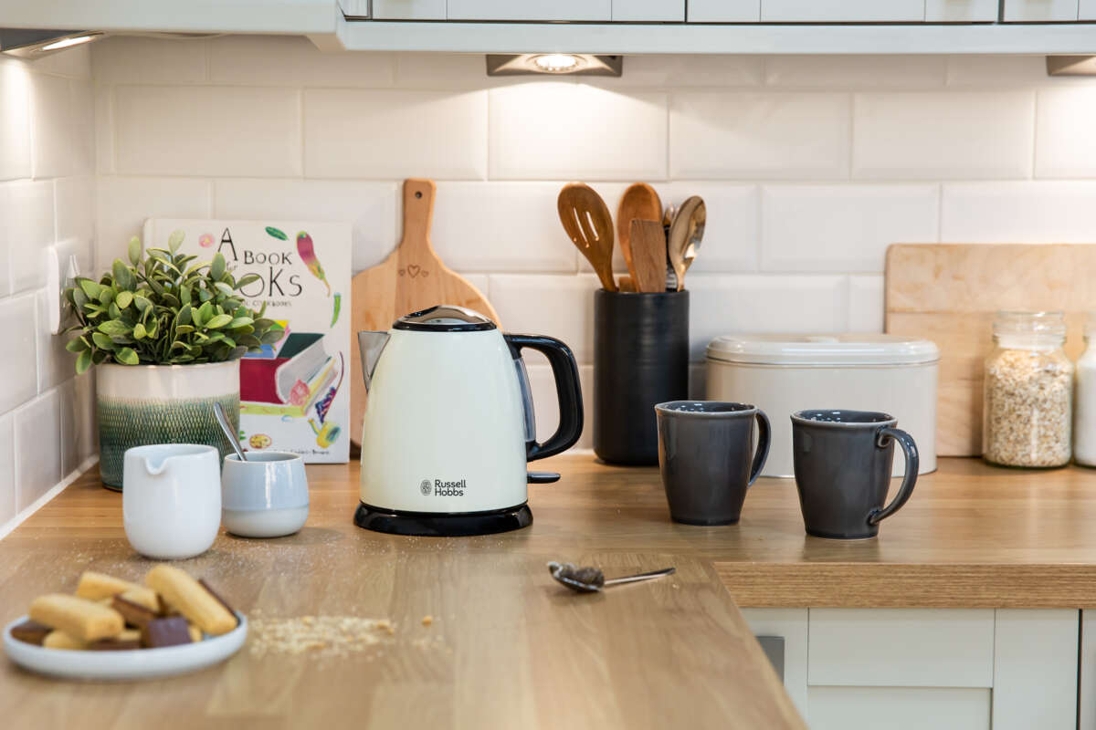 Russell Hobbs 24994-70 Colours Plus mini vannkoker