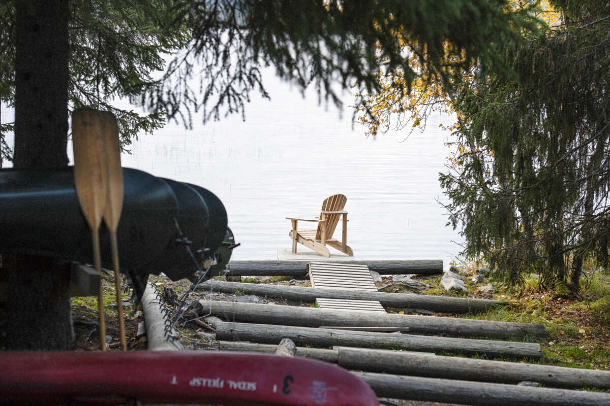 Canadian Outdoor stol