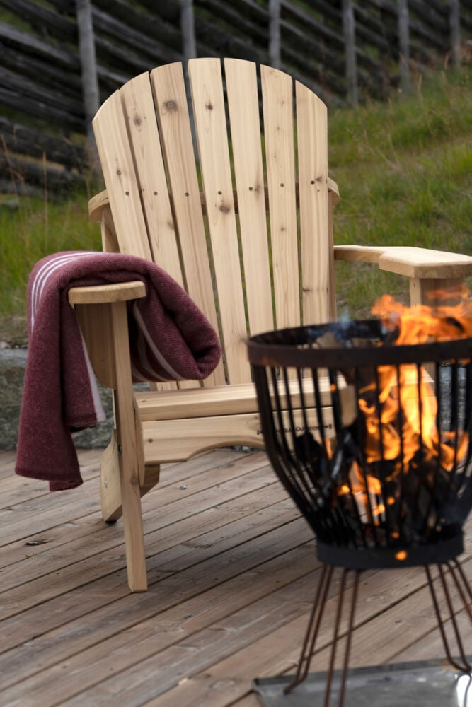 Canadian Outdoor stol