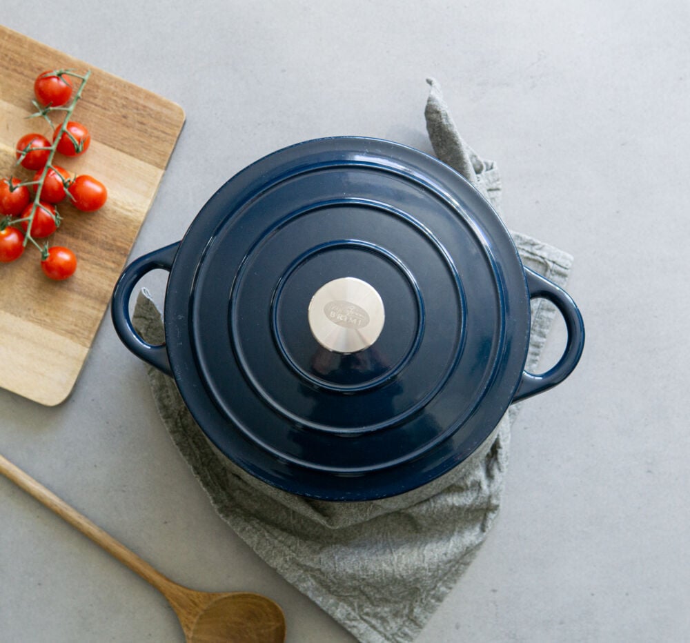 Brimi støpejernsgryte