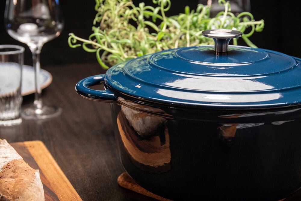 Brimi støpejernsgryte