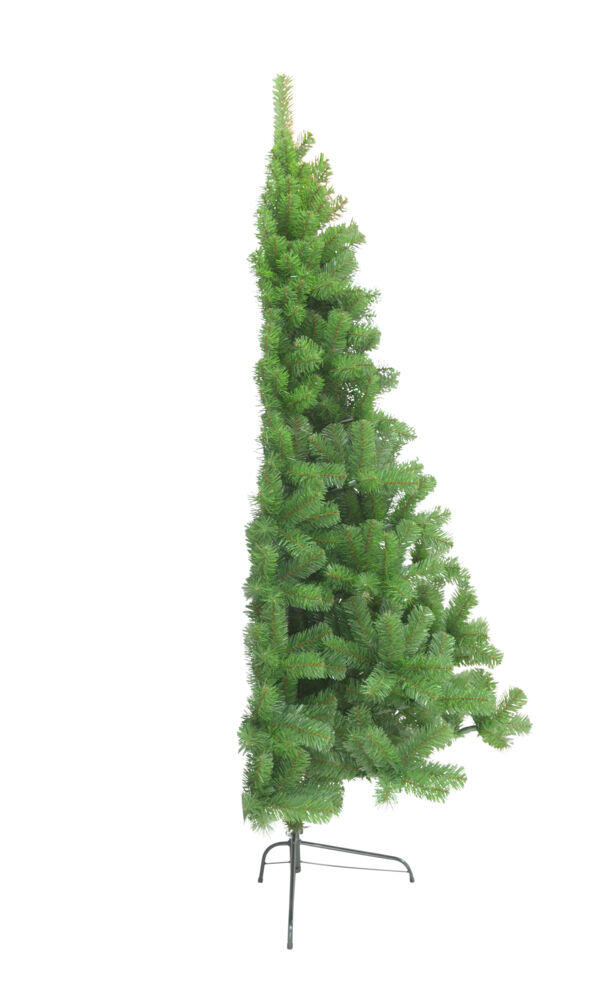 Lunner halvt juletre