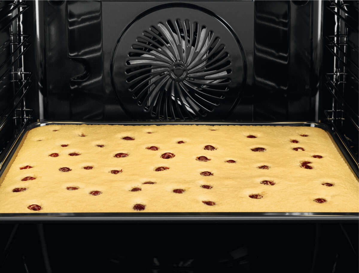 AEG BEB230010M SurroundCook stekeovn