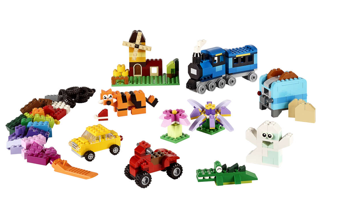 LEGO® Classic 10696 Kreative, mellomstore klosser