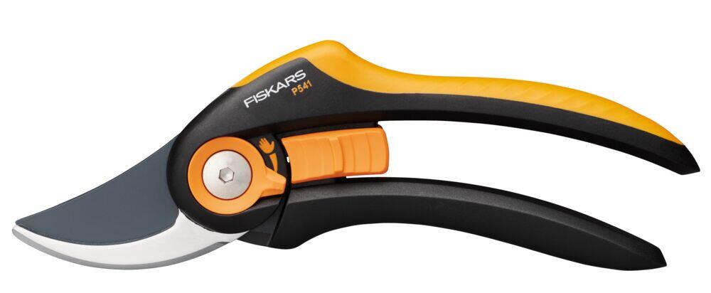 Fiskars Plus beskjæringssaks, sideskjær (P541)