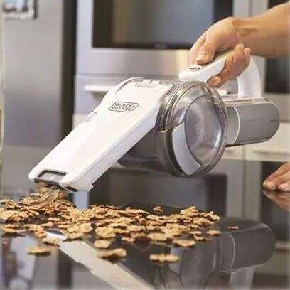 Black+Decker Pivot Nose 18V håndstøvsuger