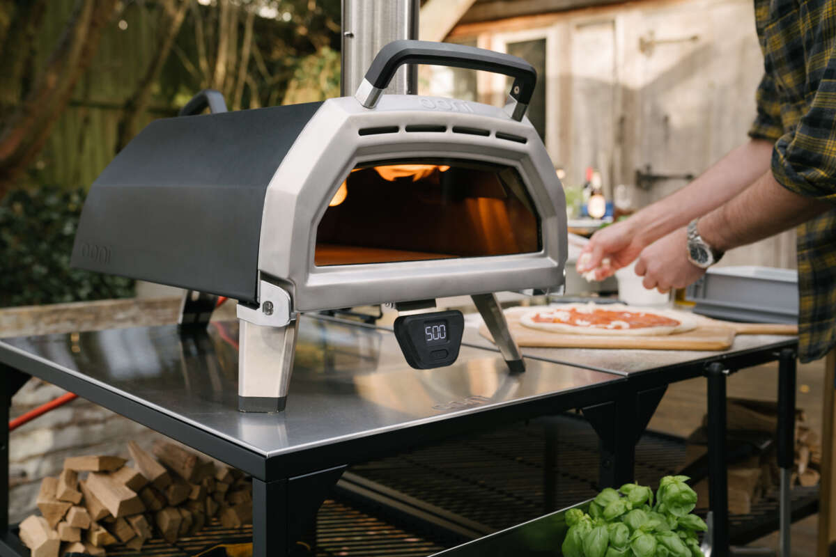 Ooni Karu 16 pizzaovn