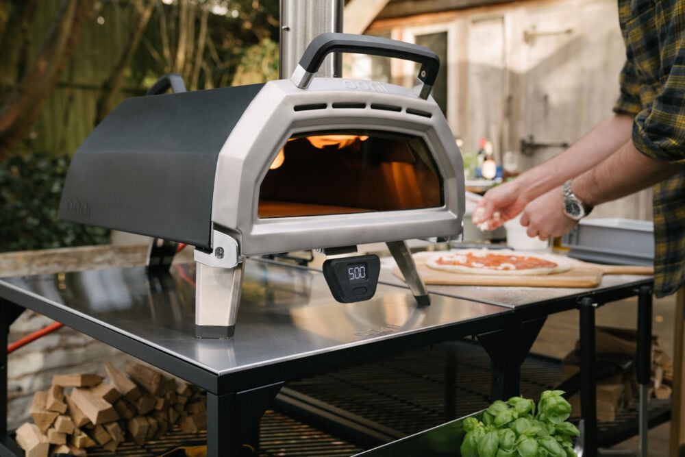 Ooni Karu 16 pizzaovn