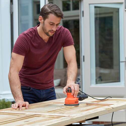 Black+Decker BEW210-QS eksentersliper