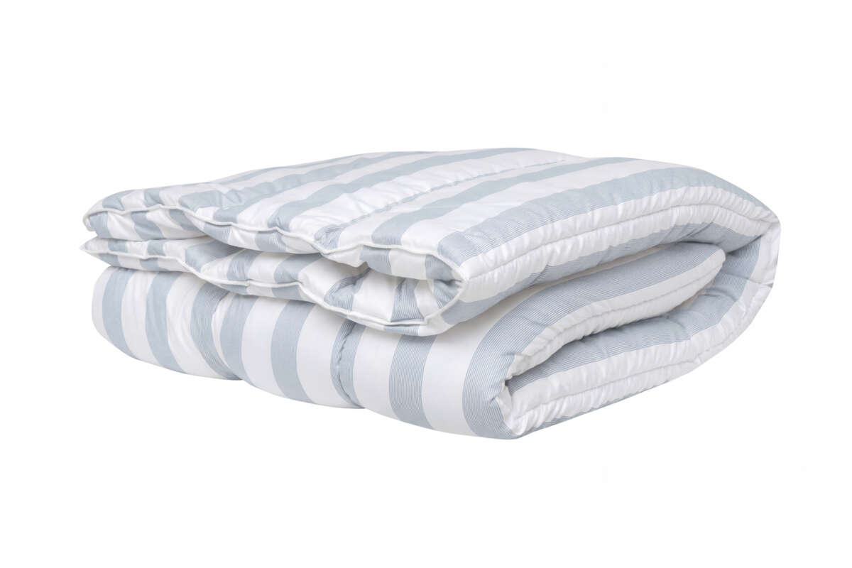 Mascot Brekkestø sommerdyne i fiber