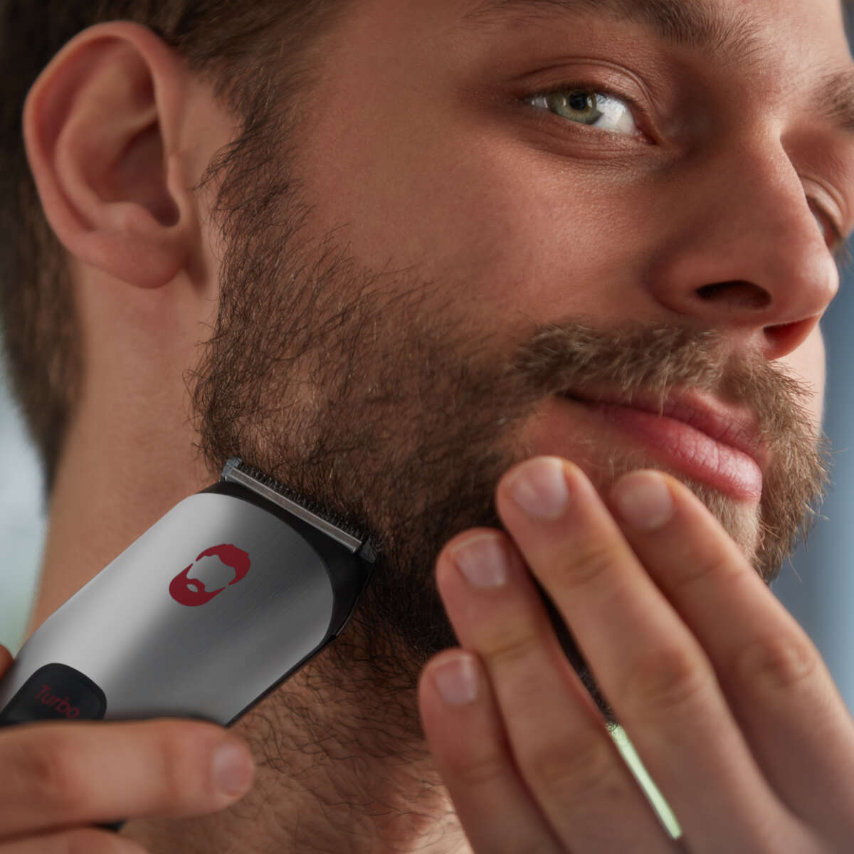 Grundig MC8030 hår- og skjeggtrimmer