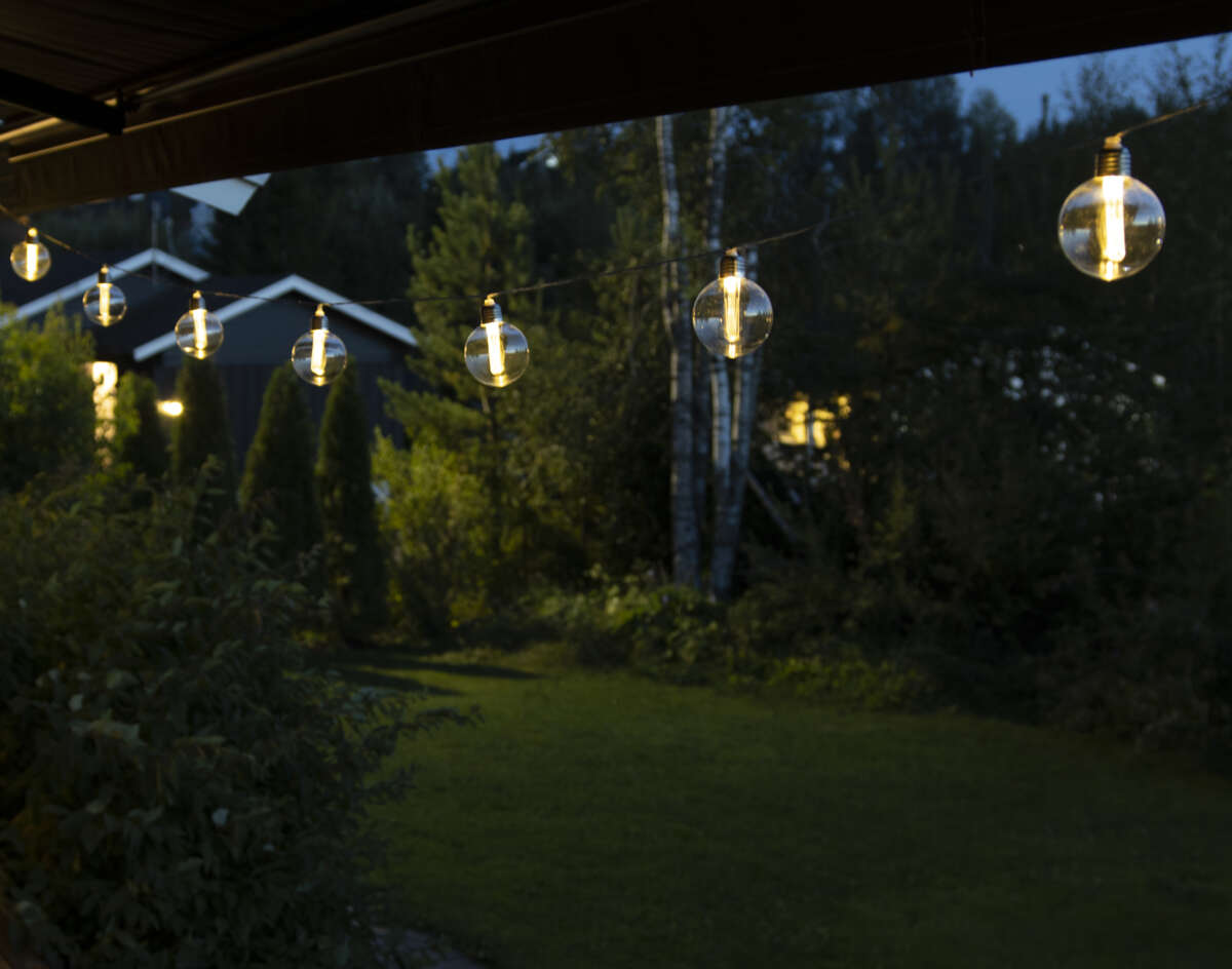 Lyslenke med 10 LED pærer IP44