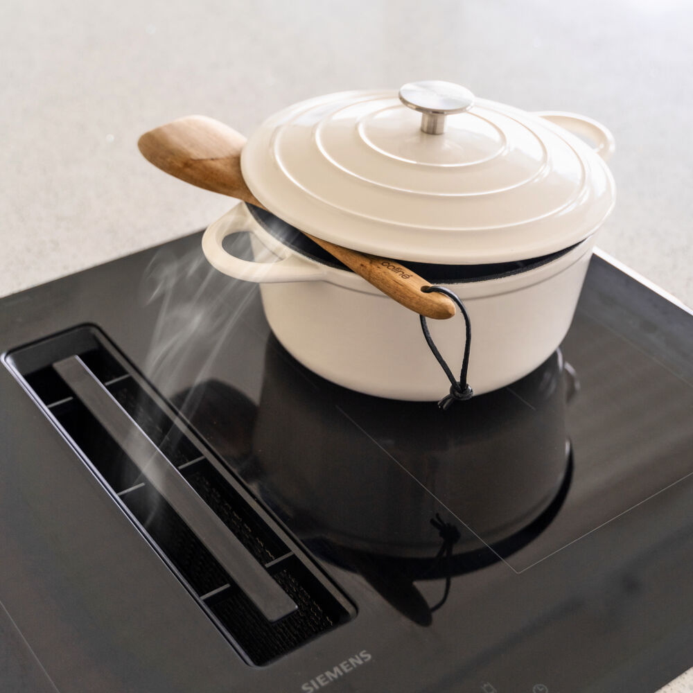 Brimi støpejernsgryte