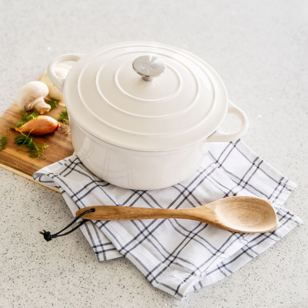 Brimi støpejernsgryte