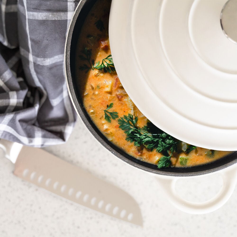 Brimi støpejernsgryte