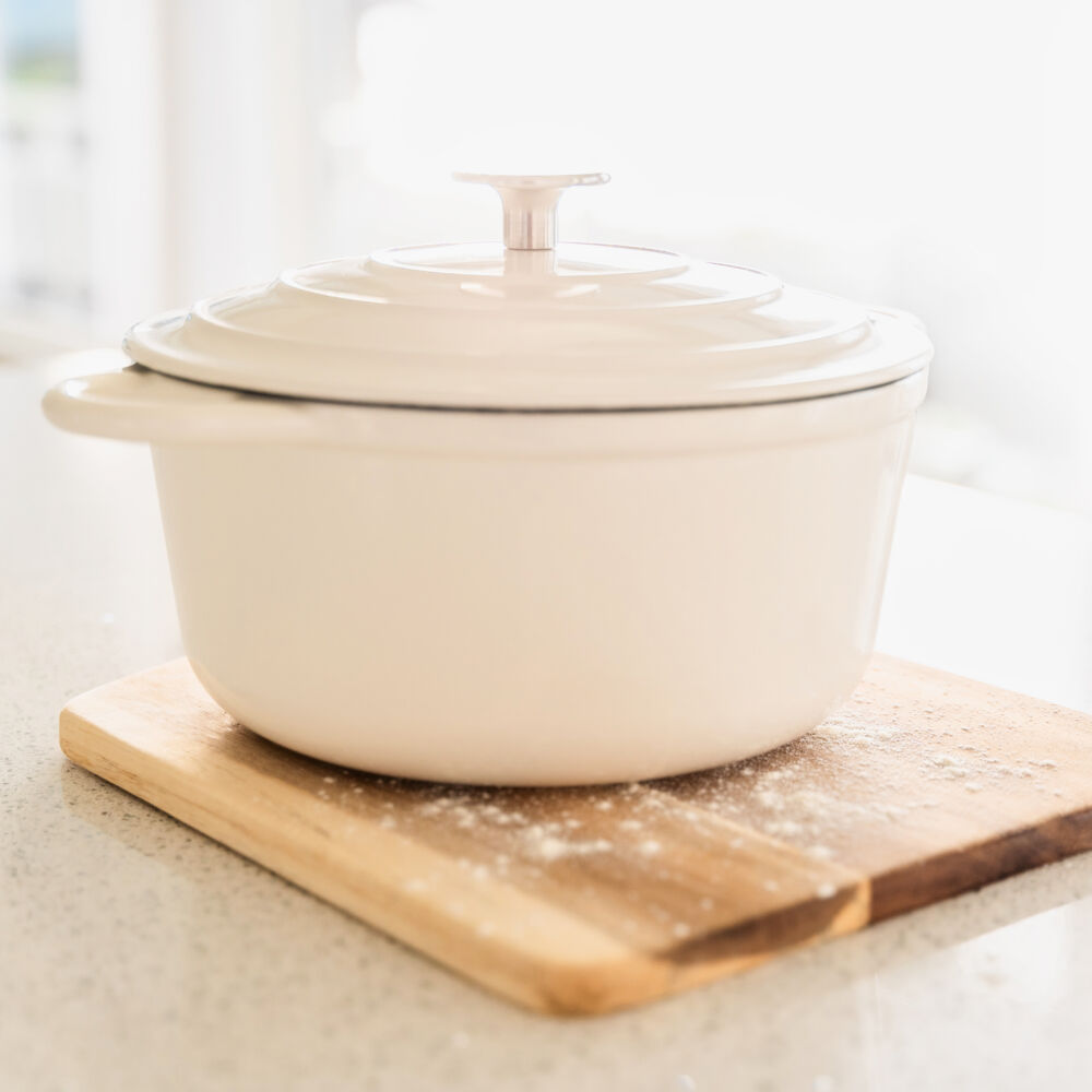 Brimi støpejernsgryte