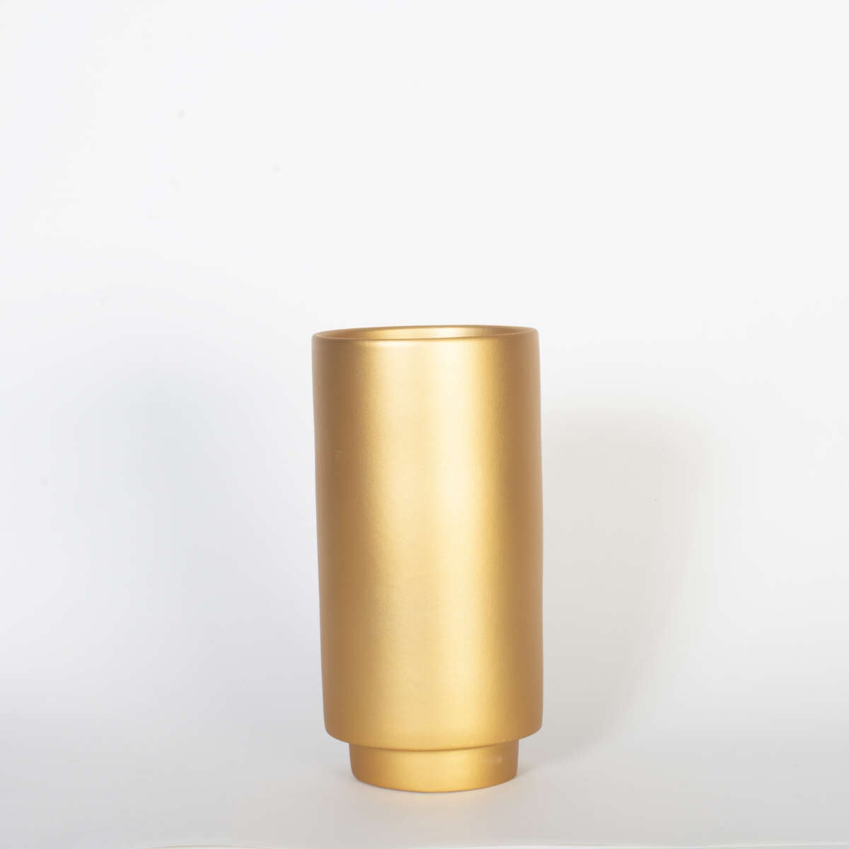 Vase i glasert keramikk