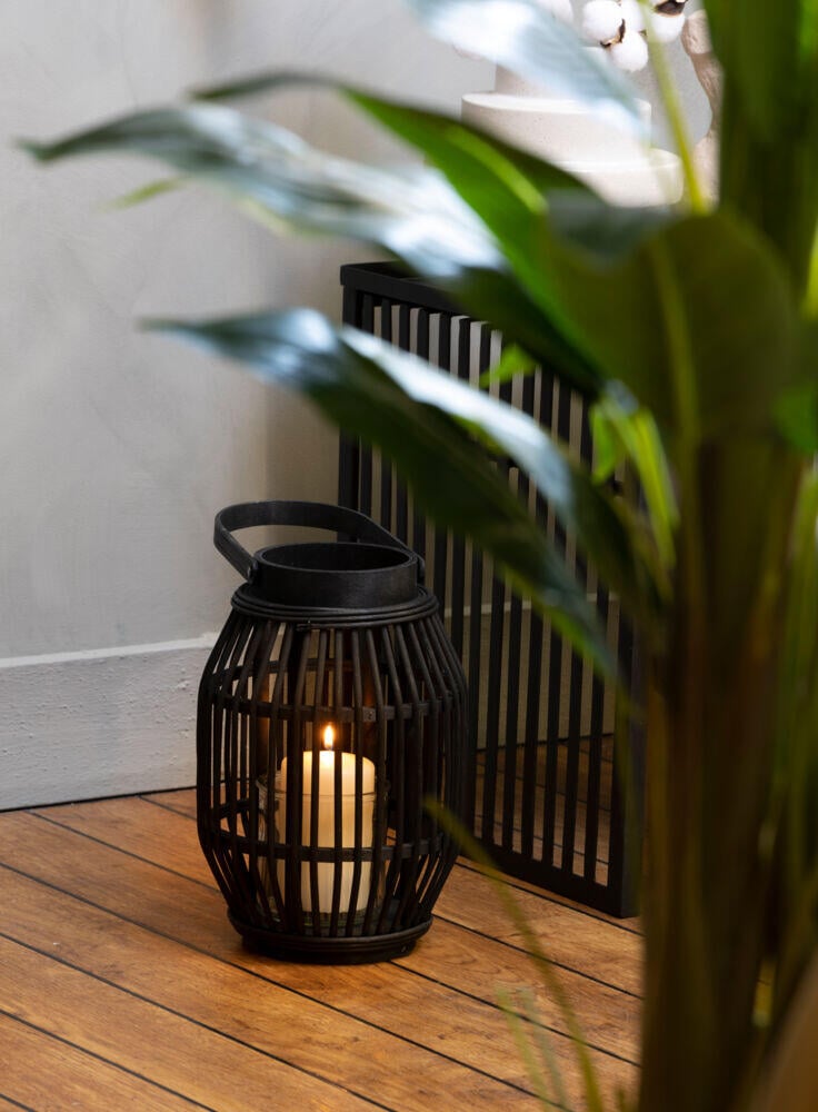 Henni rattan lanterne
