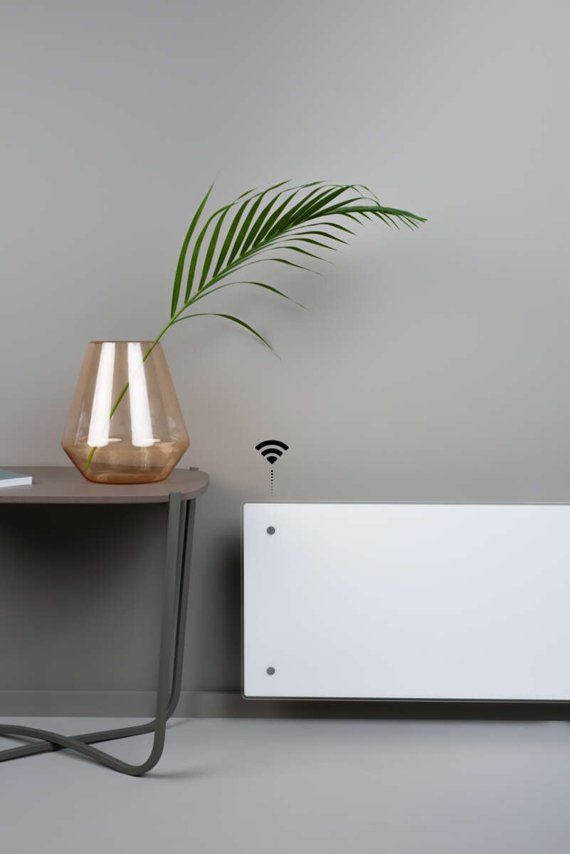 Adax Clea WiFi glass panellist panelovn