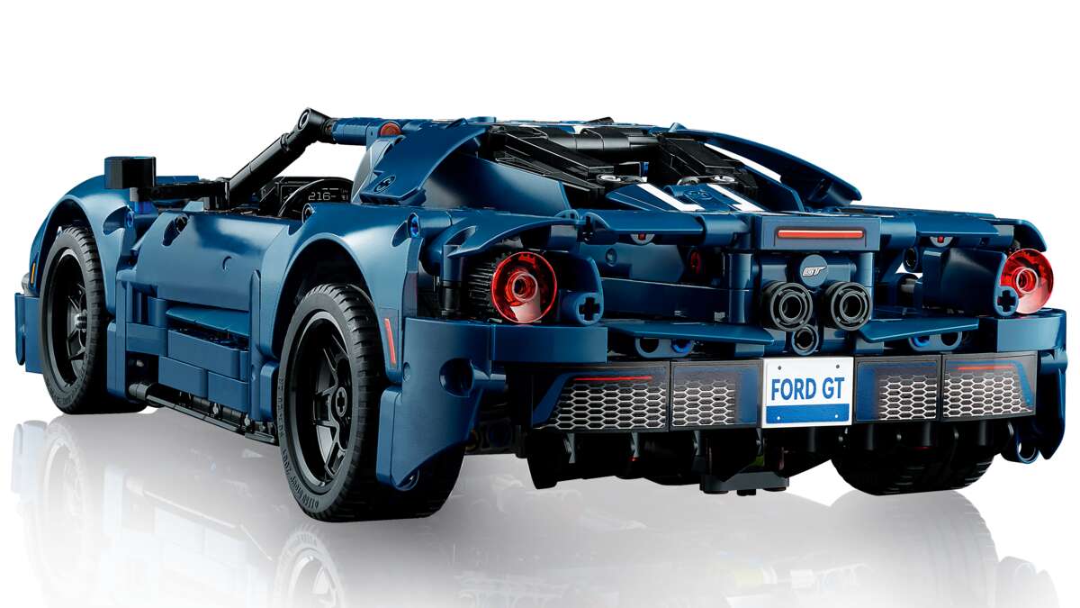LEGO® Technic 2022 Ford GT 42154
