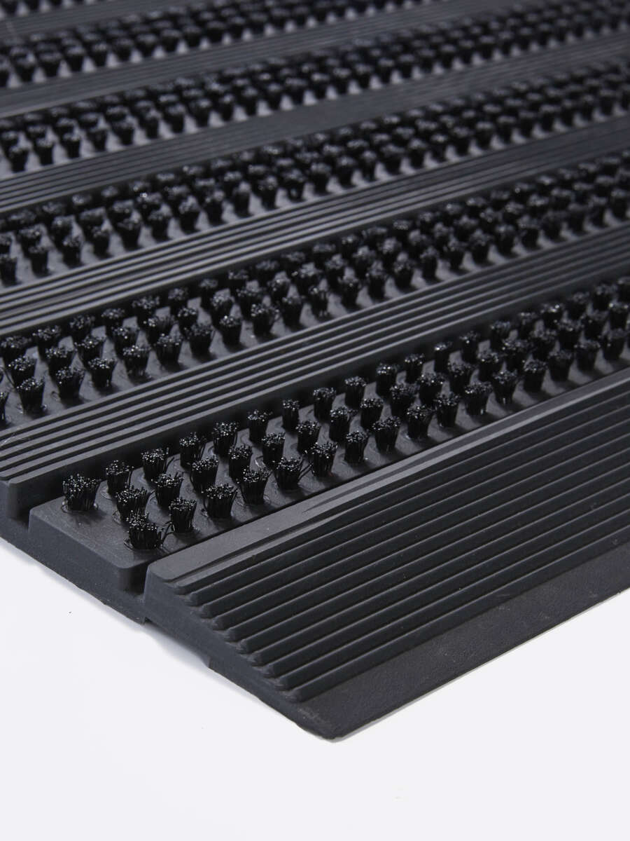 Grand svart 46x76 dørmatte