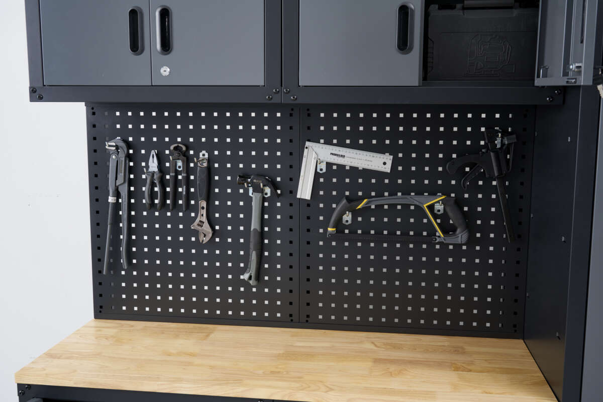 Probuilder arbeidsbenk med skap